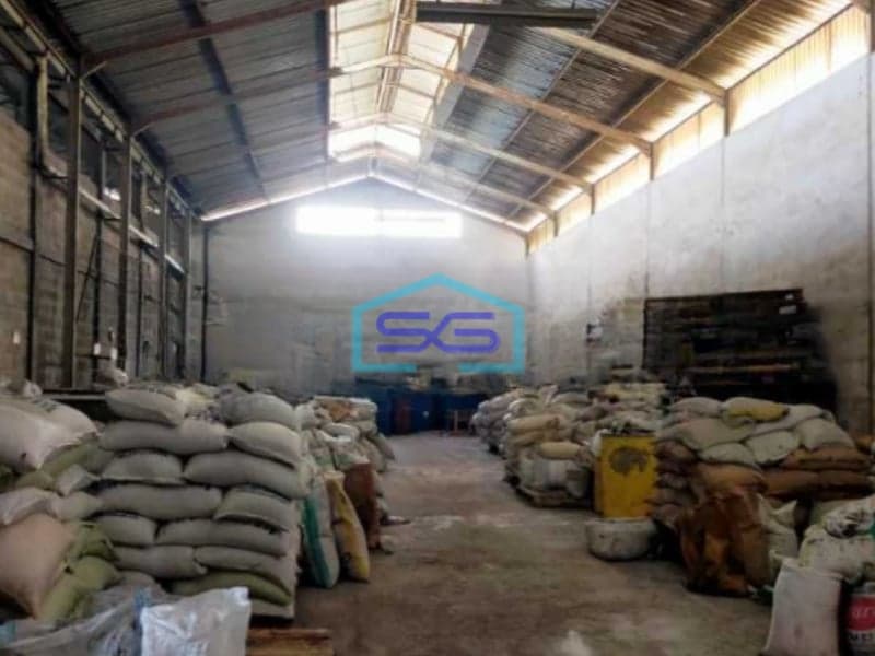 Dijual Gudang Luas Bangunan  900 m² Akses Container Lokasi Bitung Tangerang