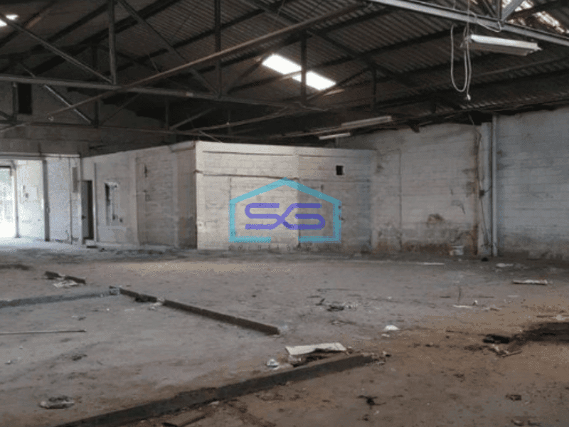 Dijual Gudang Bebas Banjir Luas Bangunan 500 m² Lokasi Strategis di Kebon Jeruk Jakarta Barat