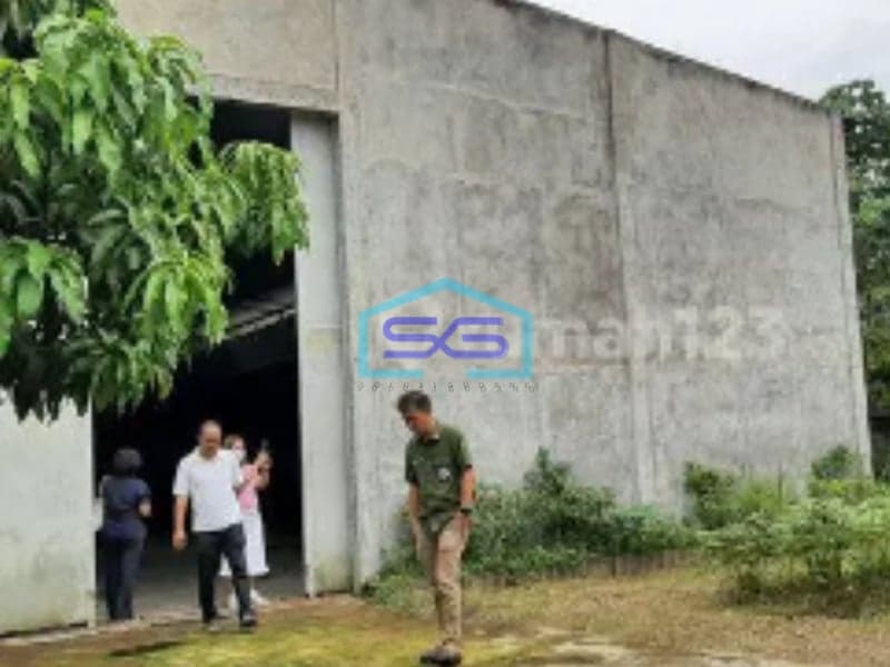 Dijual Tanah dan Bangunan Siap Usaha Dekat Bsd Jalan Raya Pagedangan Tangerang LT 1100m2