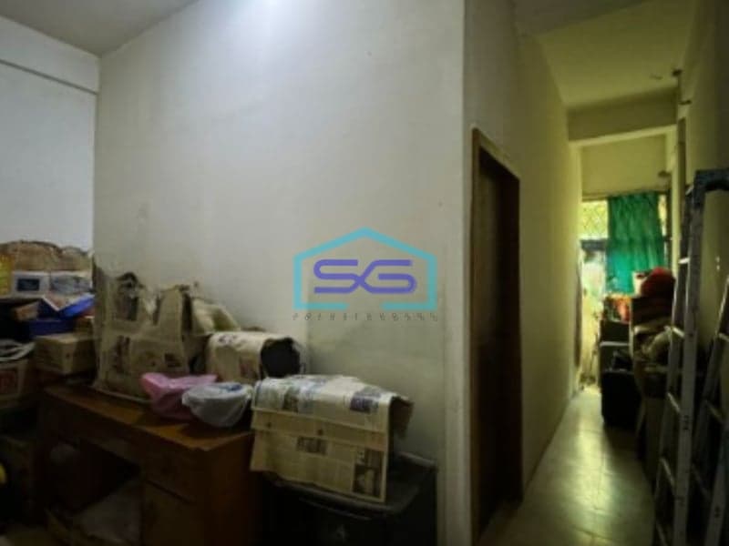 Dijual Ruko Luas Bangunan  296 m² Lokasi di Jelambar Jakarta Barat