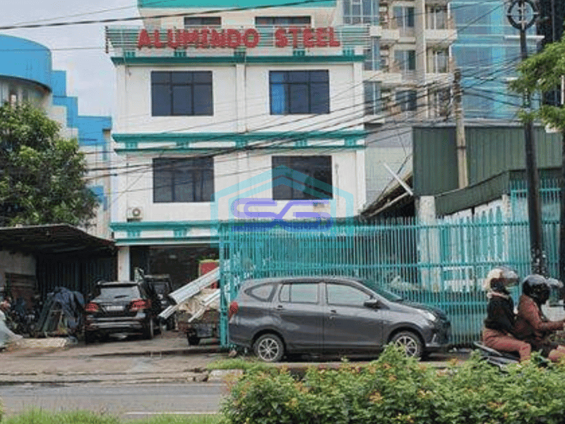 Dijual Gudang Lokasi Strategis Pinggir Jalan Raya Bekasi Barat