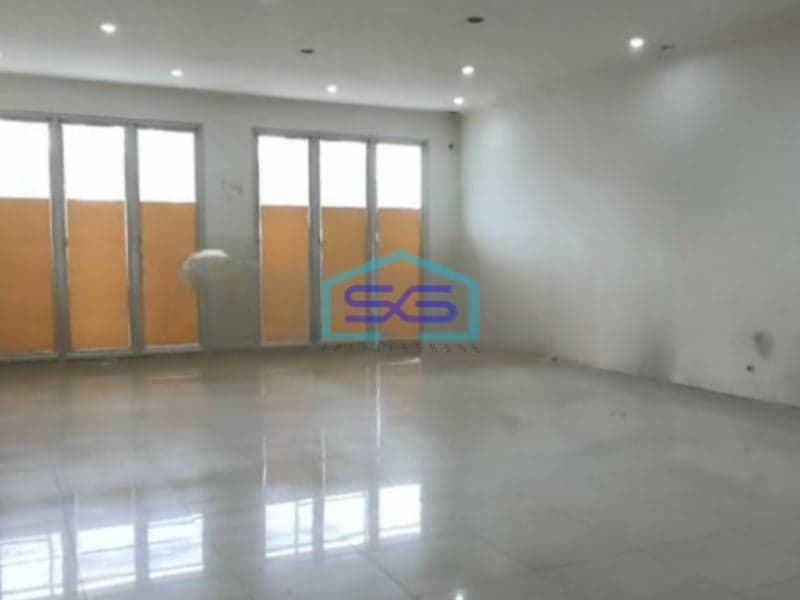 Dijual Ruko Siap Huni Rendeng Dekat Tol Moh Toha Bandung Parkir Luas LT 258m2