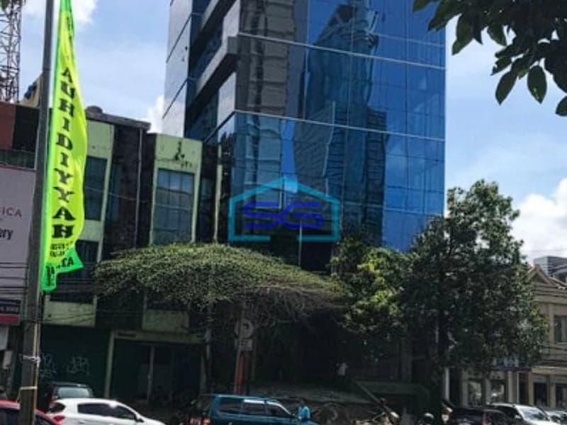 Dijual Gedung Baru Jalan Raya Harga Nego di KH Mas Mansyur Jakarta Pusat LB 1400m2