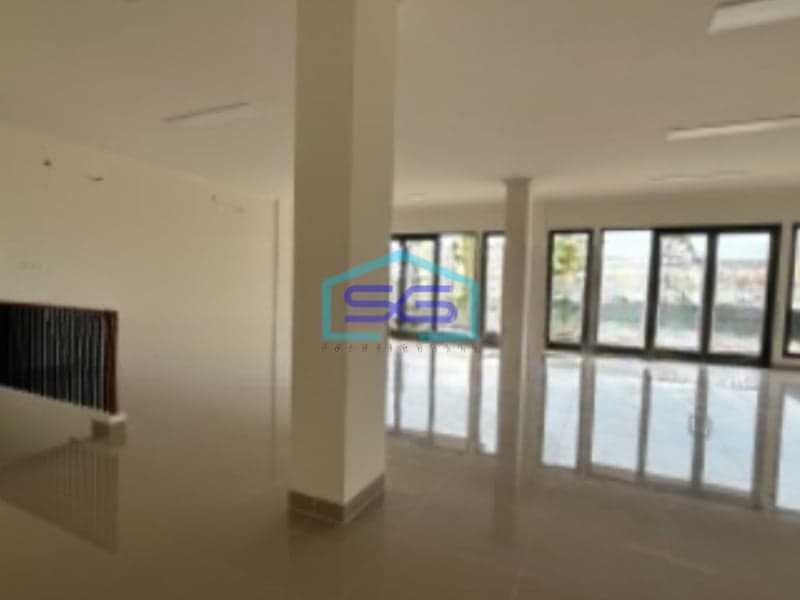 Disewakan Ruko Luas Bangunan  252 m² Lokasi Gading Serpong Tangerang