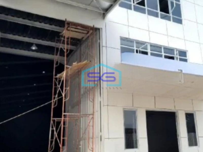 Disewakan Gudang Delta Silicon Lippo Gudang Dengan Loading Dock di Cikarang Selatan Bekasi LB 2311m2