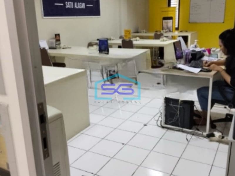 Dijual Ruko Pinggir Jalan Raya Boulevard Kelapa Gading Jakarta Utara LB 220m2