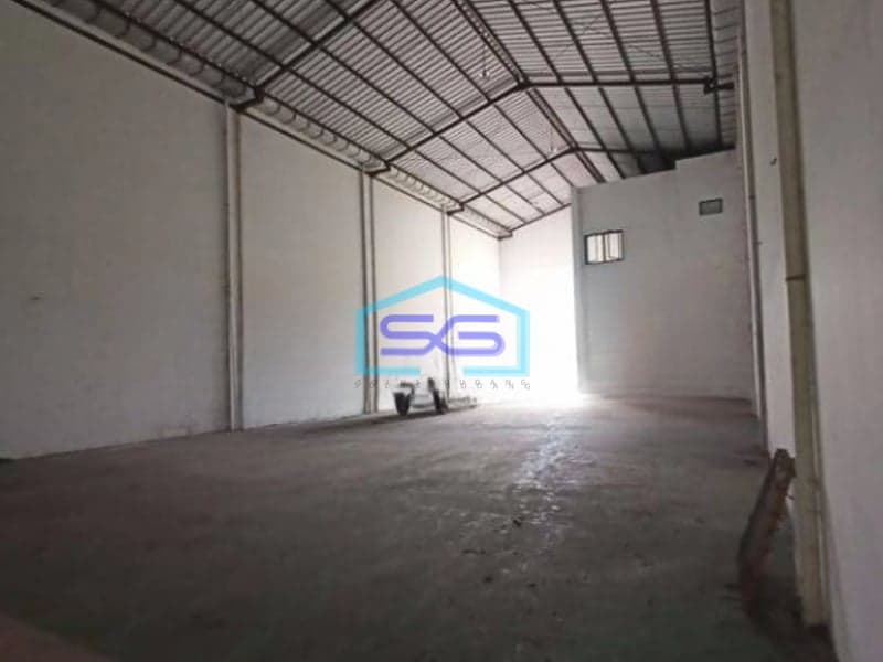 Disewakan Gudang industrial Kota Tangerang Lantai Ada Office Kontainer 40 Feet