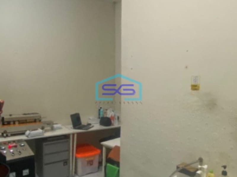 Dijual Ruko 3 Lantai Luas Bangunan  241 m² Lokasi Klender Jakarta Timur