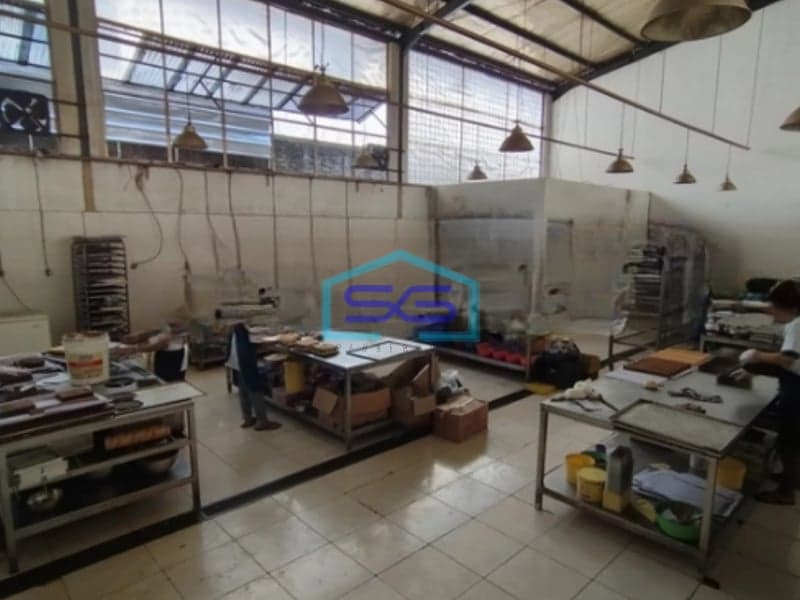 Dijual Pabrik Lokasi di Bandung Kota Luas Tanah 1185m2