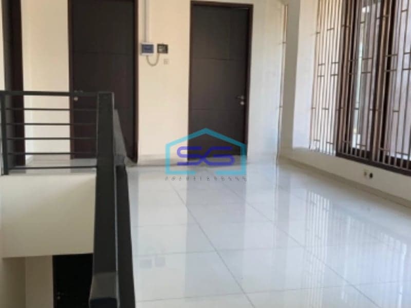 Dijual Ruang Usaha Komersial Area Surabaya Luas Tanah 330m2