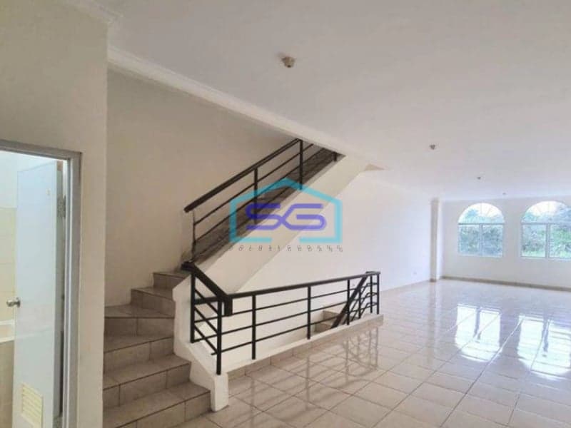 Dijual  Ruko Alicante Strategis Hadap Jalan Raya di Gading Serpong Tangerang