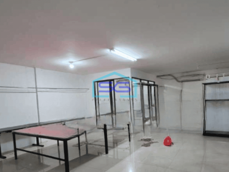 Disewakan Ruang Usaha Luas Bangunan  1400 m² di Semper Jakarta Utara
