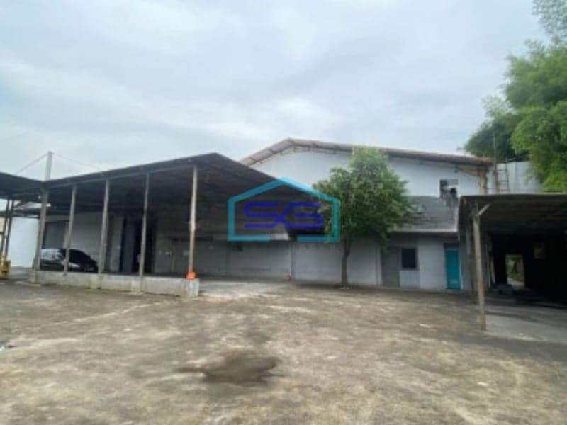 Disewakan Gudang + Kantor Dekat Tol Parkir Luas Di Kapuk Kamal Jakarta Barat LT 3727m2