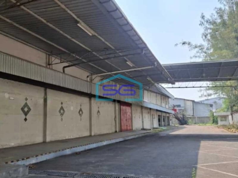 Disewakan Gudang Siap Pakai di Kawasan Industri Pulo Gadung Jakarta Timur Luas Bangunan 4422m2