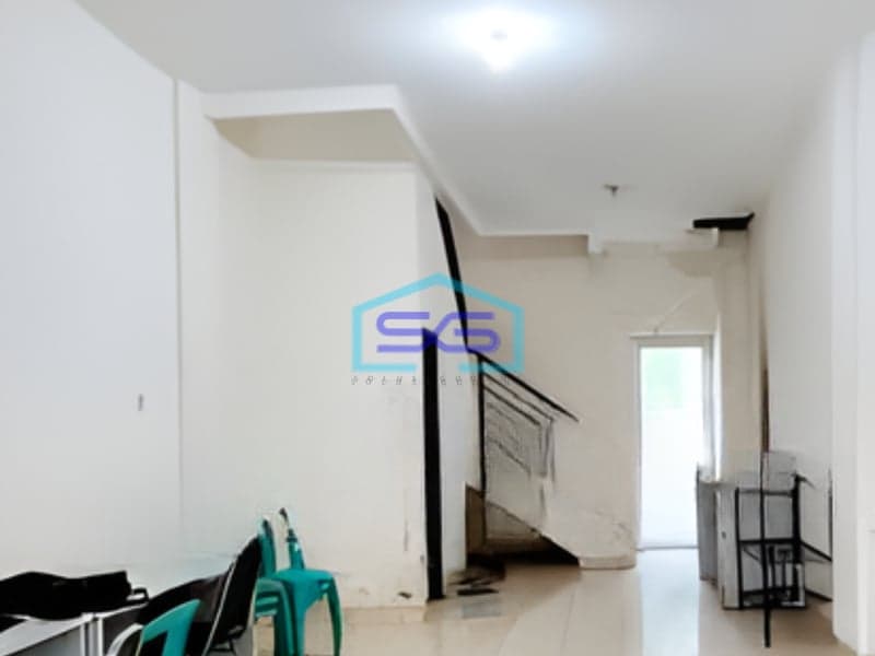 Dijual Ruko 2 Lantai Lokasi Bebas Banjir di Duri Kosambi Jakarta Barat