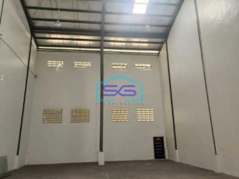 Disewa Gudang Hadap Jalan Raya Daan Mogot Jakarta Barat Luas Bangunan 336m2