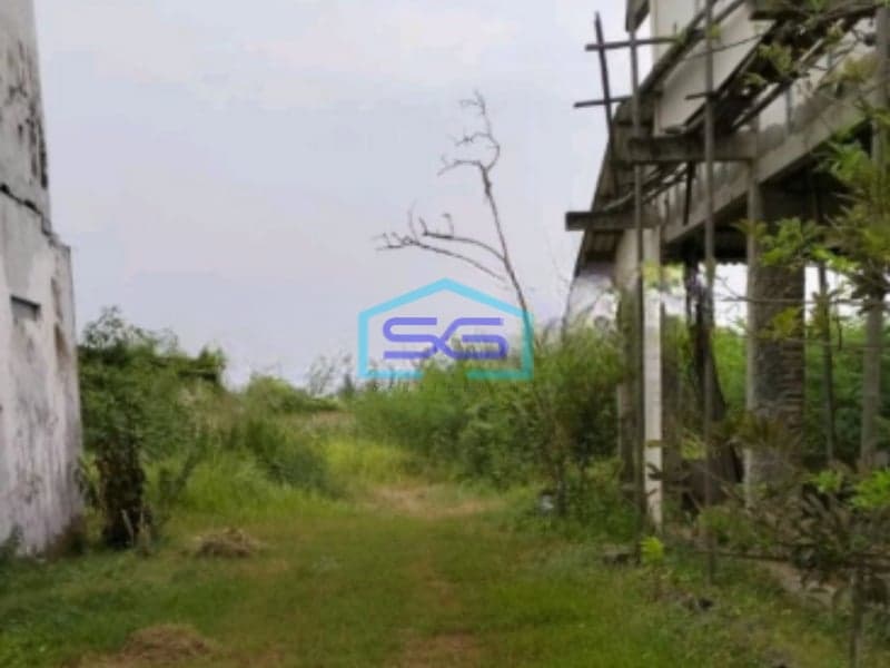 Dijual Tanah Ada Bangunan di Pinggir Jalan Raya Jatinegara Jakarta Timur