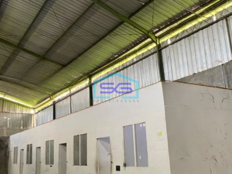 Disewakan Gudang Luas Bangunan  800 m² di Sleman Yogyakarta