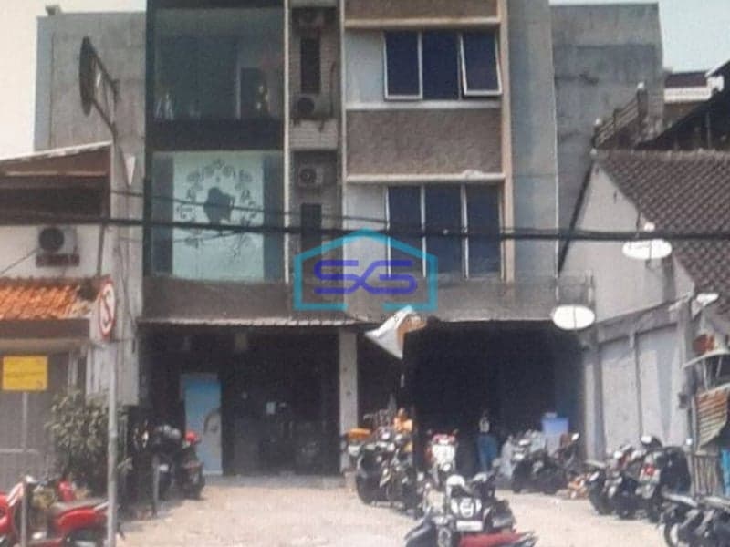 Dijual Ruko Bagus 4 lantai di Samanhudi Jakarta Pusat