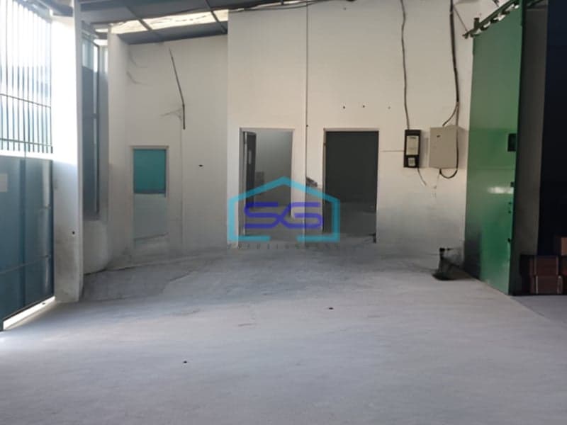 Disewakan Gudang Ada Kantor Luas Tanah 600 m² di Tangerang