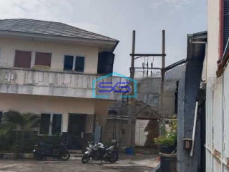 Dijual Gudang Lokasi Strategis Ada Kantor di Jurumudi Tangerang