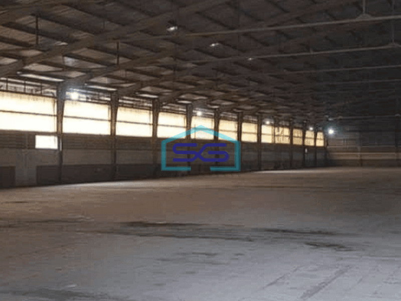 Disewakan Gudang Pinggir Jalan Masuk Container 40 feet LB 4800m2 di Bogor