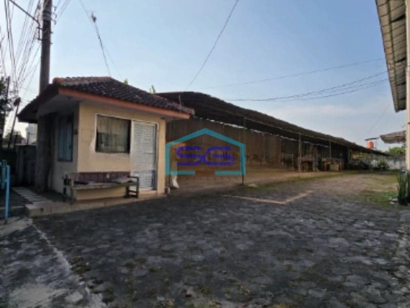 Disewakan Ruko 2 Lantai Siap Pakai Di Jl Diponegoro Pati Jawa Tengah LB 240m2