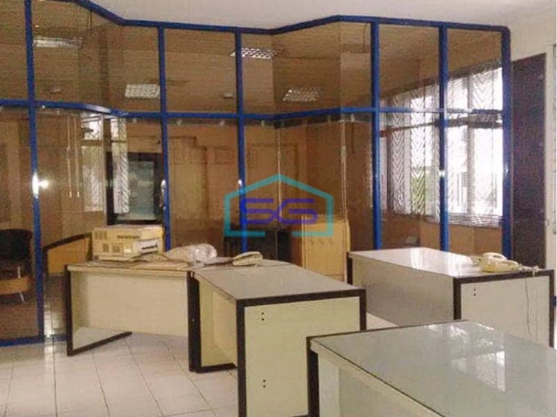 Disewakan Gudang Siap Pakai Bagus Tengah Kota Jln. Caringin Bandung Luas Tanah 1800m2