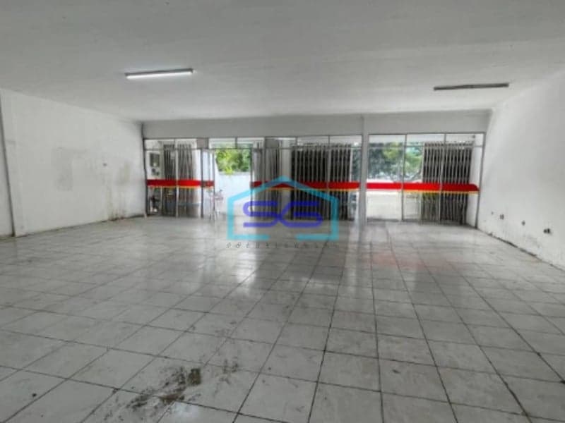 Disewakan Ruko ex Alfamart Komersil Bangunan Loss Di Jemursari Surabaya Luas Bangunan  241 m²