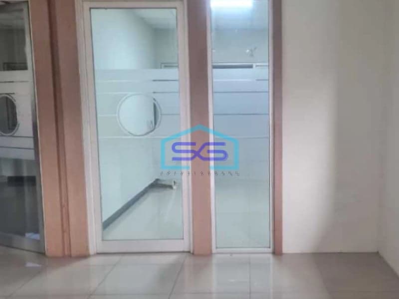 Disewakan Gudang Luas Bangunan 2320 m² Lokasi Bebas Banjir di Karawaci Tangerang