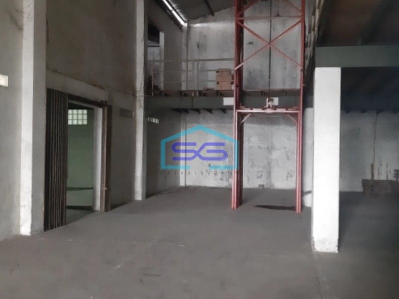 Disewakan Gudang Ada Kantor Lokasi Siap Huni Luas Bangunan  2223 m² di Sleman Yogyakarta