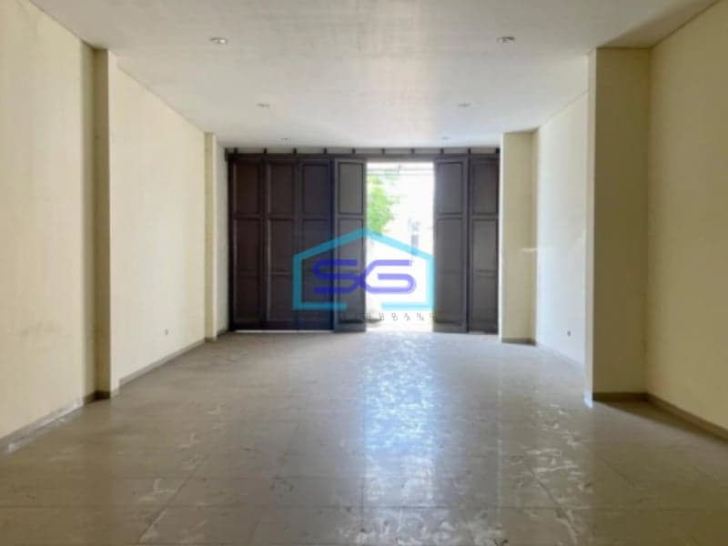 Disewakan Ruko 2 Lantai Strategis di Jalan Ir Juanda Solo LB 354m2