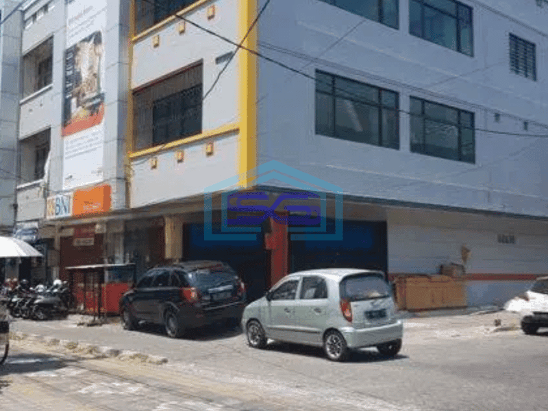 Dijual Ruko sangat strategis di jl ir soekarno solobaru solo