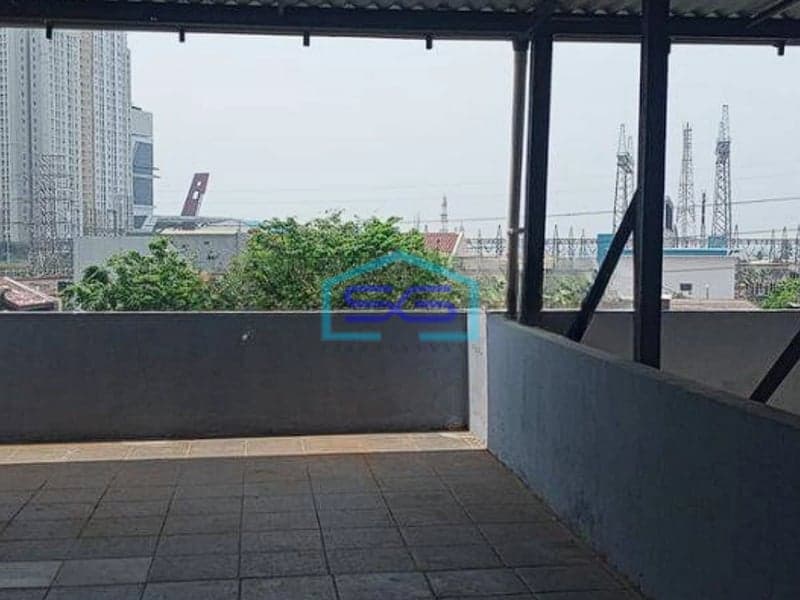 Disewakan Ruko Gandeng 4 Lantai Lokasi di Muara Karang Jakarta Utara LB 640m2