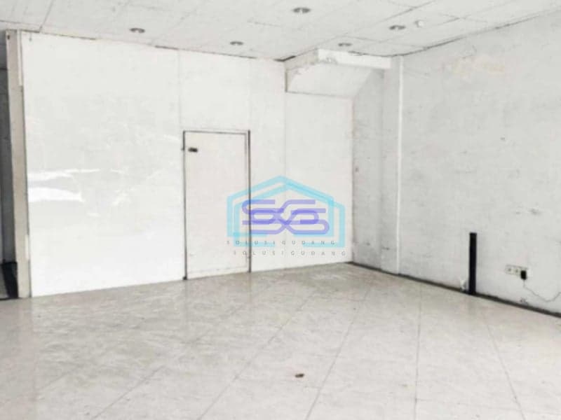 Disewakan Ruko Strategis Tengah Kota Dekat Jalan Slamet Riyadi Solo LB 150m2