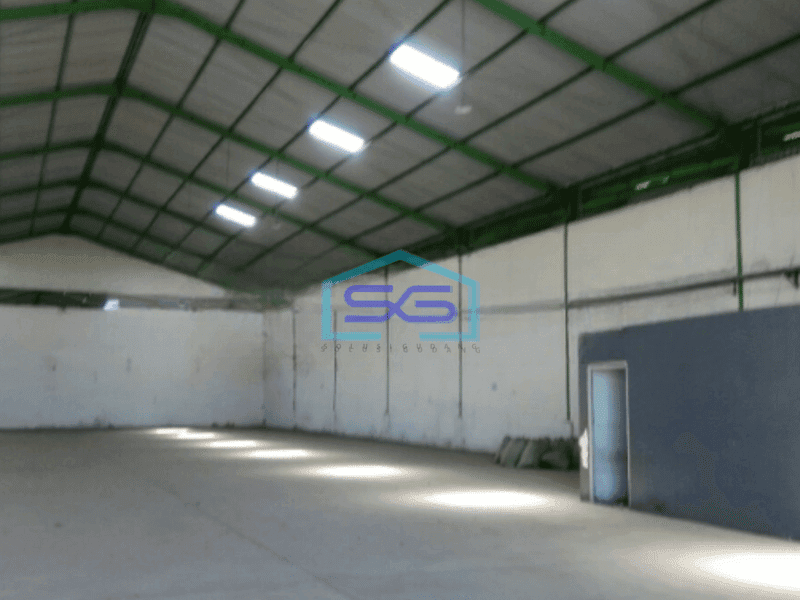 Disewakan Gudang Luas Bangunan  4268 m² Lokasi Strategis di Parang Loe Makassar