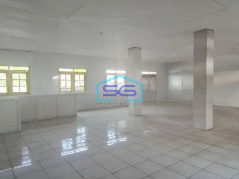 Disewakan Ruko Strategis Siap Pakai 2 Lantai di Pusat Solo Baru LB 500m2