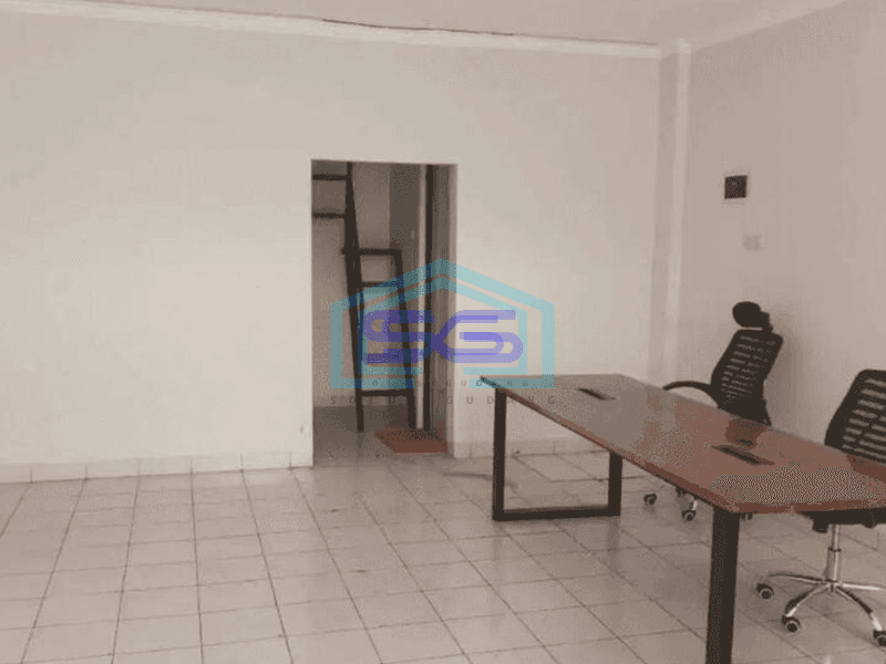 Sewa Ruko Area Bisnis Cocok Untuk Kantor di Surapati Core Bandung