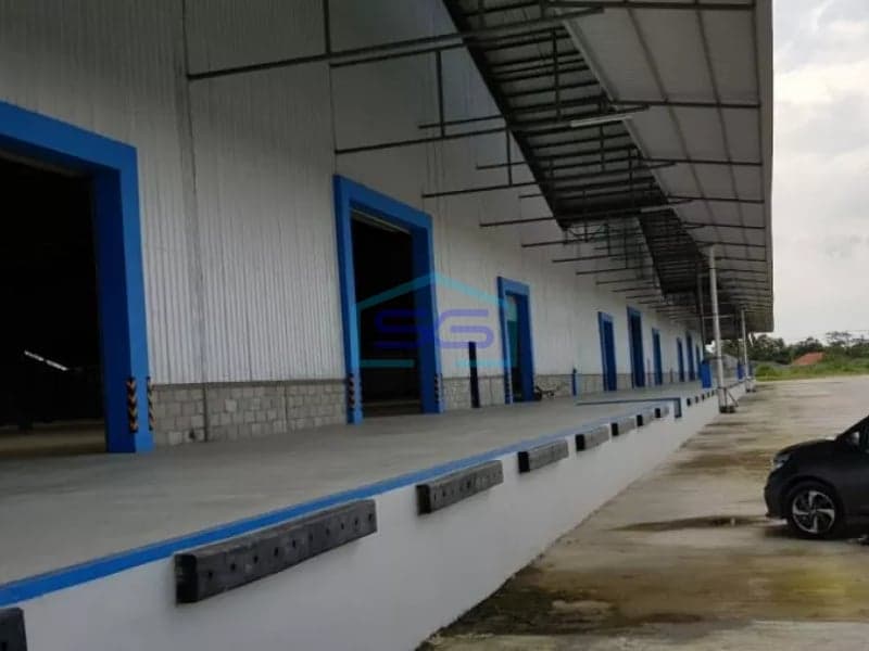 Disewakan gudang baru di karawang barat luas 15000m