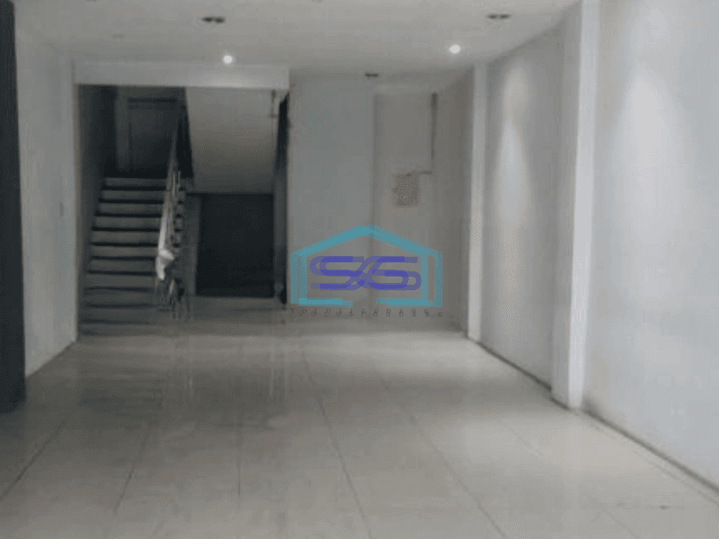 Dijual Ruko 3 Lantai Plus Rooftop Di Lokasi Strategis Luas Tanah 68 m²
