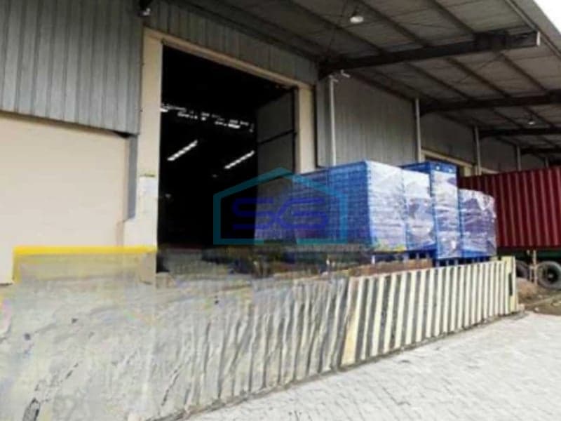 Warehouse for Rent in Margomulyo Asemrowo, Surabaya Building Area 5000m²