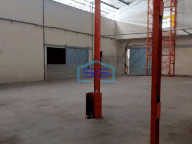Dijual Gudang Siap Pakai Luas Bangunan 725 m² Lokasi Strategis di Alam Sutera Tangerang