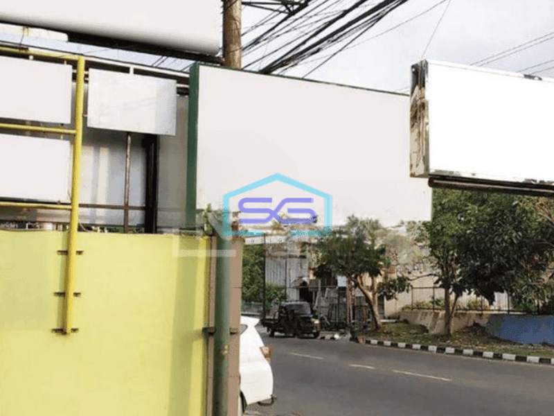 Dijual Ruko Bagus Siap Pakai di Kelud Raya Semarang LB 113m2