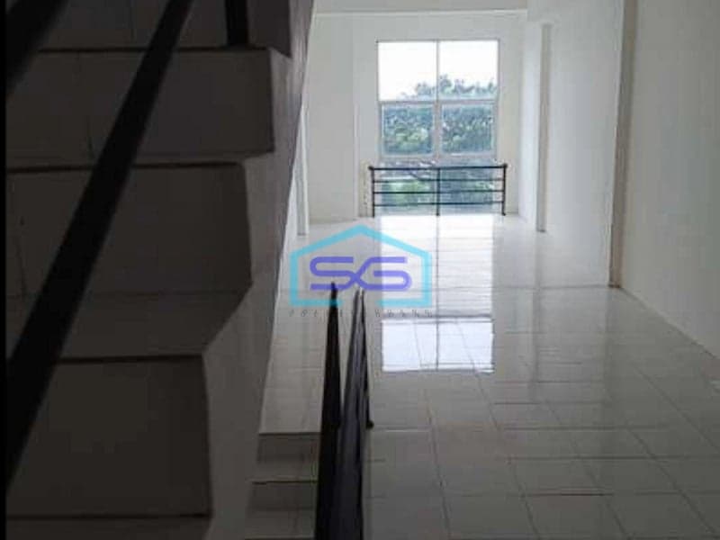 Disewakan Ruko Strategis Di Jalan Otista Raya Jatinegara Jakarta Timur LB 315m2