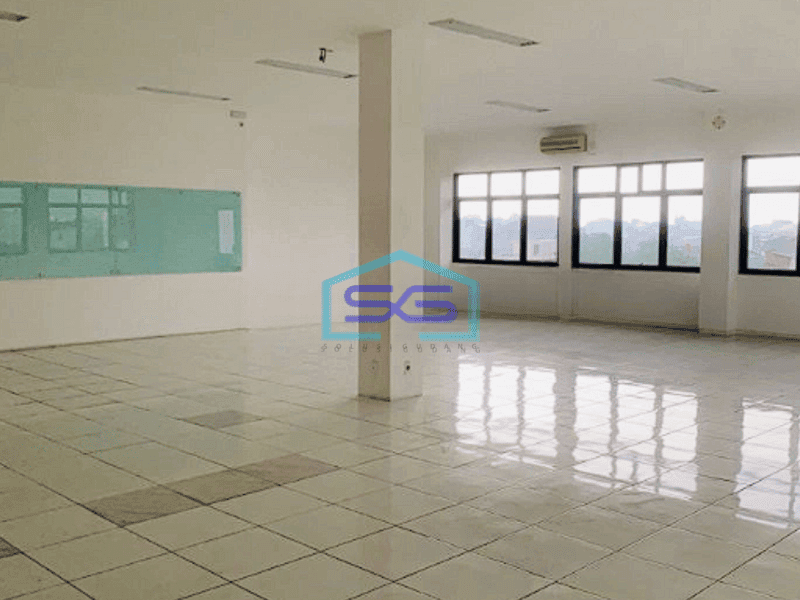 Disewakan Ruko Lengkong, Bandung Luas Bangunan 1082m2