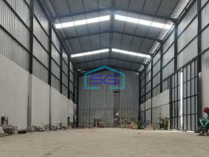 Disewakan Gudang 2 Lantai Luas Tanah 1000 m² Lokasi di Legok Tangerang