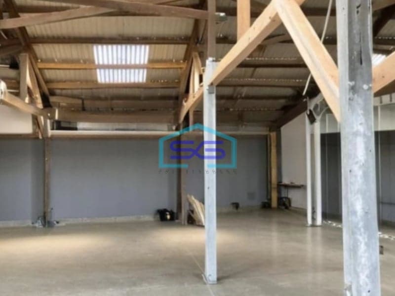 Disewakan Gudang Lokasi Bebas Banjir di Cengkareng Jakarta Barat