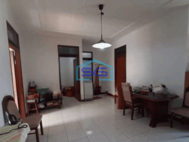 Dijual Ruko Di Sayap Pajajaran Jalan Dua Mobil Luas Bangunan 300 m²