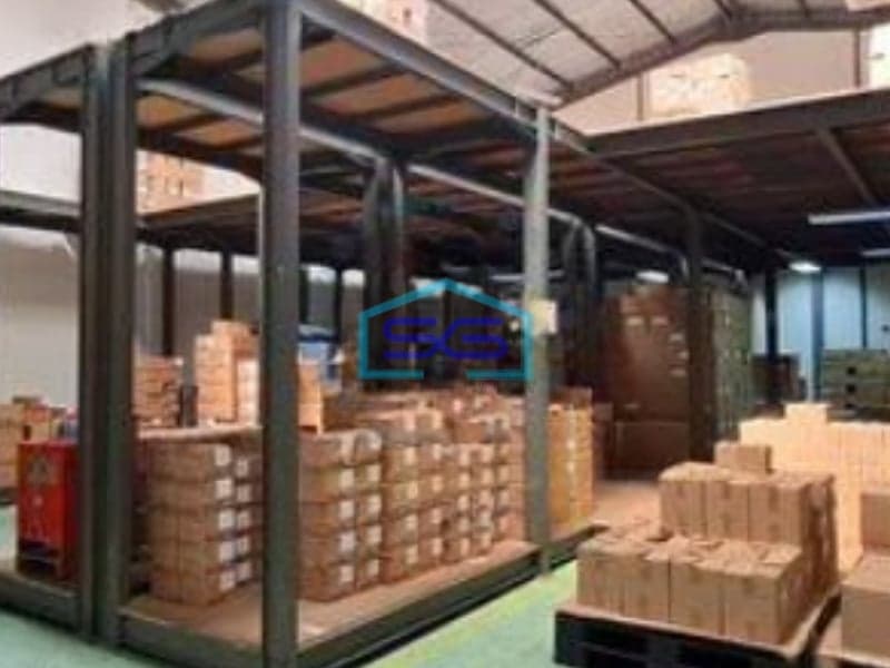 Dijual Gudang di Kawasan Industri Tangerang BSD Gudang Akses Container 40ft Siap Pakai LB 697m2