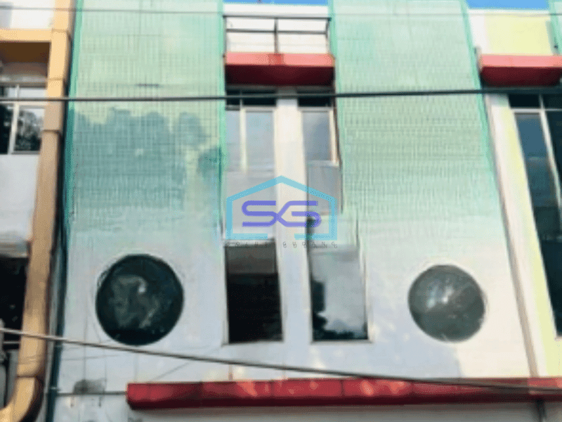 Dijual Ruko 3 Lantai Luas Bangunan 206 m2 Lokasi Jalan Utama Surabaya